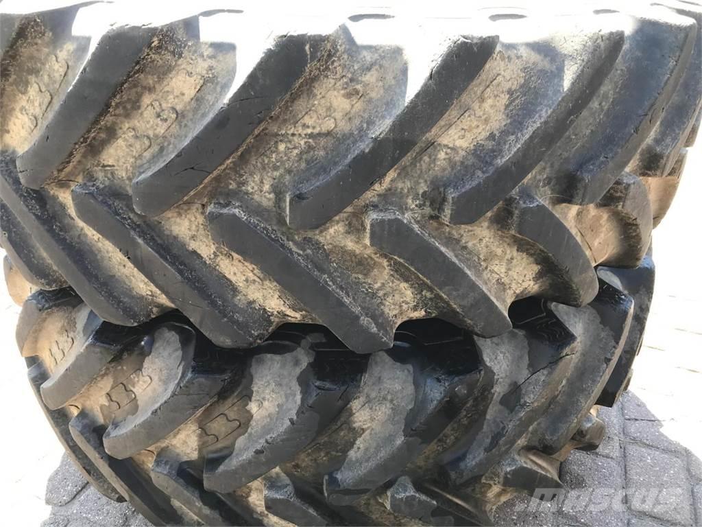 BKT 650/85R42 タイヤ、ホイル、リム