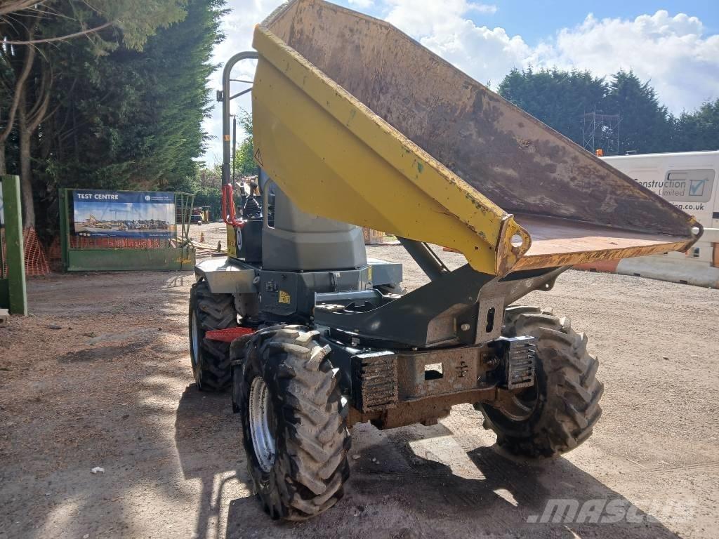 Wacker Neuson DW 30 サイト　ダンプ