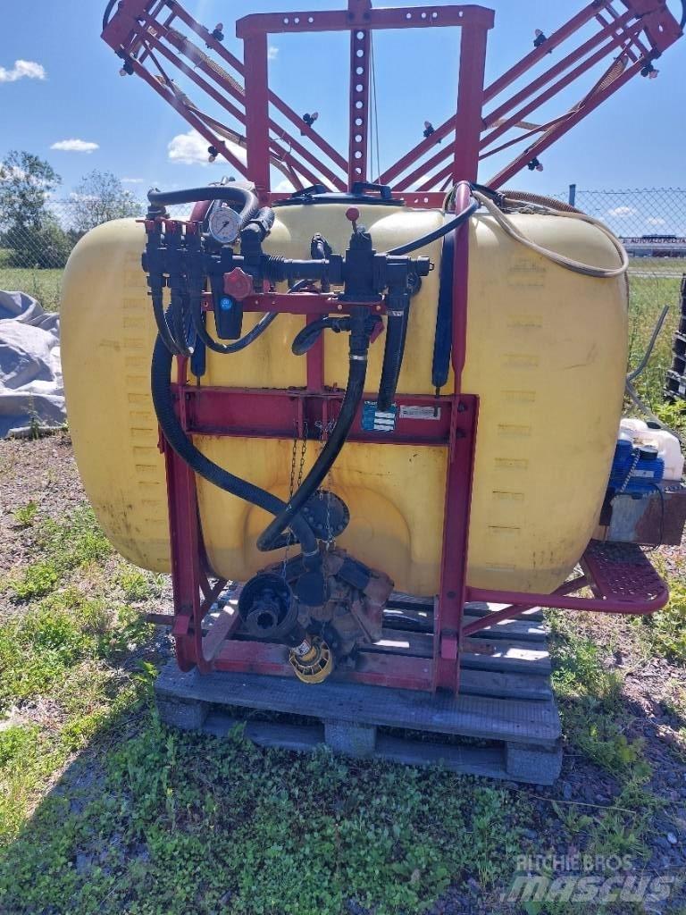 Hardi NK 800/12m マウント型噴霧器