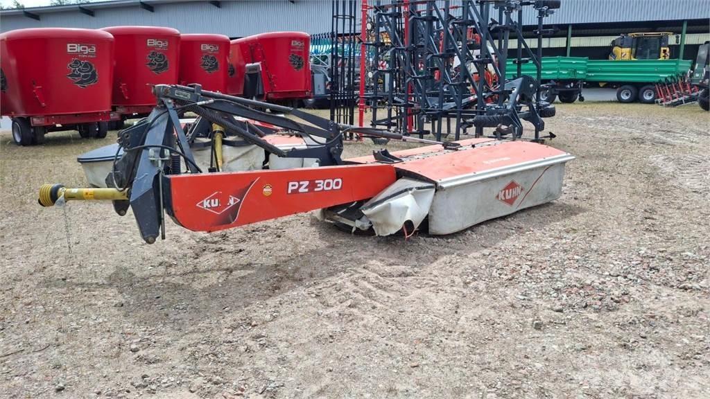 Kuhn PZ 300 モアーコンディショナー
