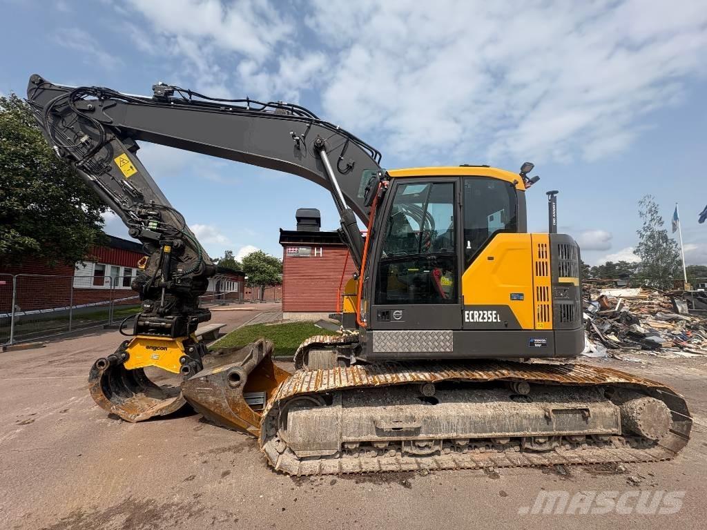 Volvo ECR 235 EL 大型油圧ショベル12t以上（パワーショベル・ユンボ）