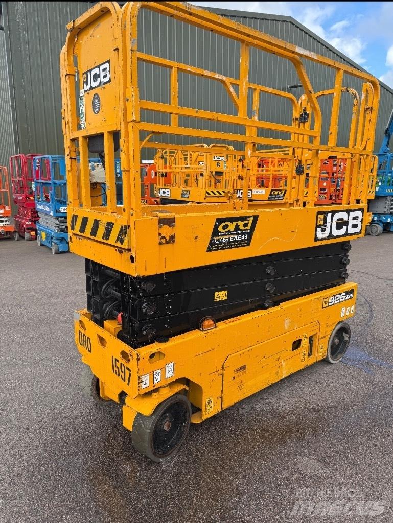 JCB S 2632 E シザースリフト