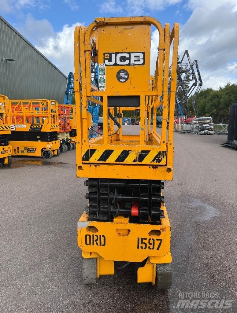 JCB S 2632 E シザースリフト