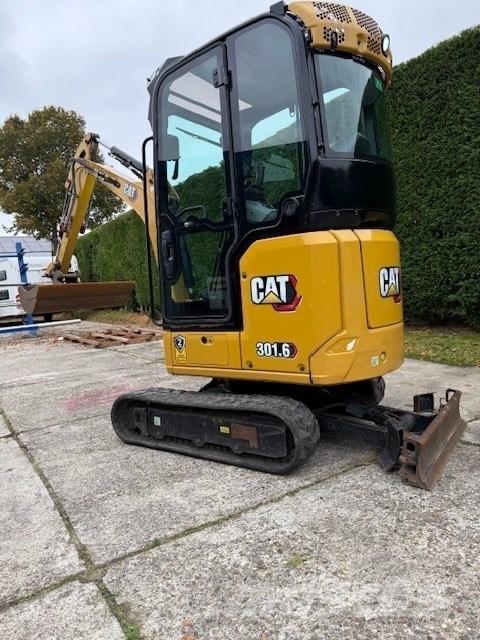 CAT 301.6 ミニ油圧ショベル 7t以下（ミニユンボ・ミニディガー）