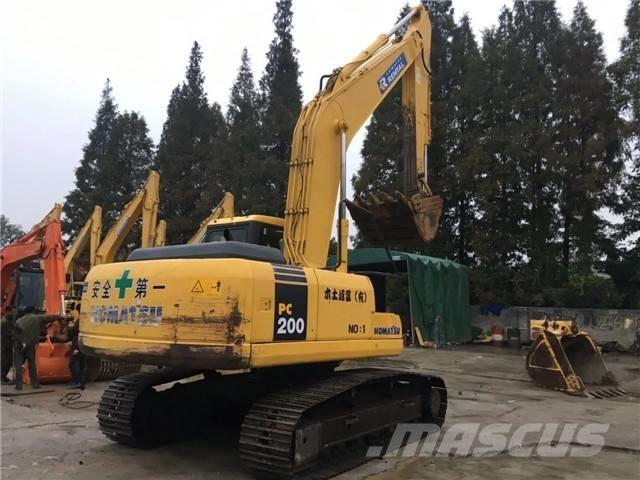 Komatsu pc200-7 大型油圧ショベル12t以上（パワーショベル・ユンボ）