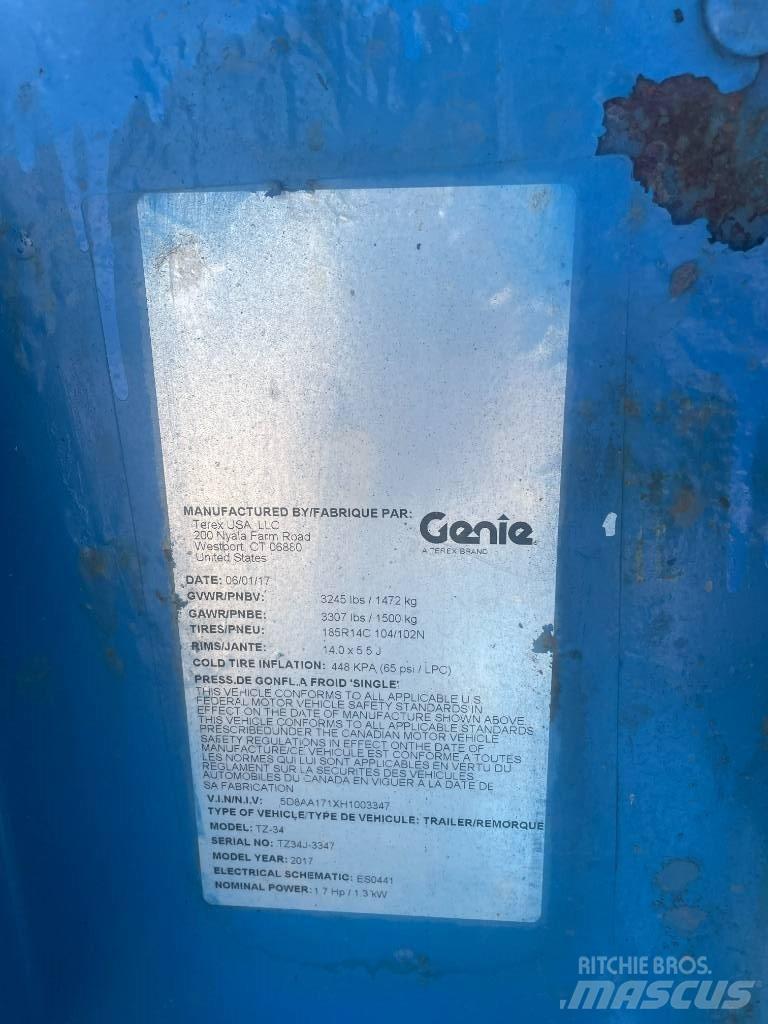 Genie TZ-34/20 高所作業台付トレーラー