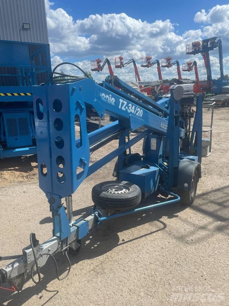 Genie TZ-34/20 高所作業台付トレーラー