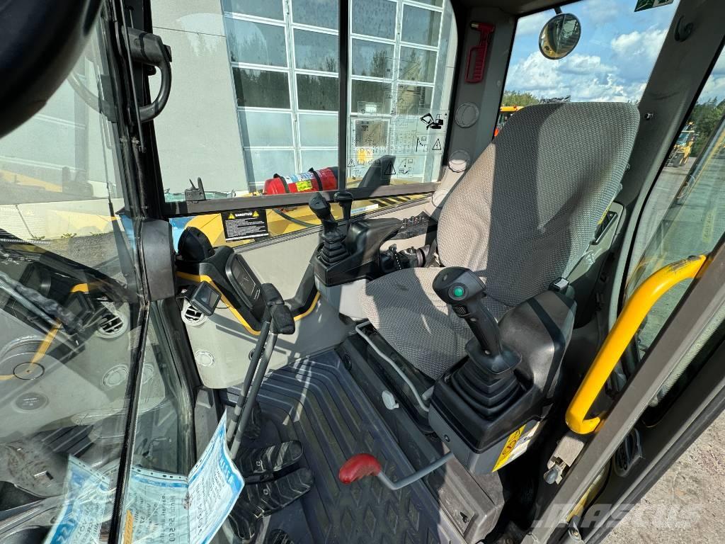 Volvo ECR 88 D 中型油圧ショベル 7ｔ-12ｔ（ユンボ・パワーショベル・バックホー）