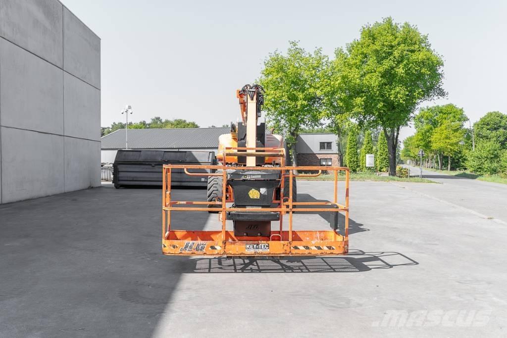 JLG 1250 AJP ブームリフト　直伸型