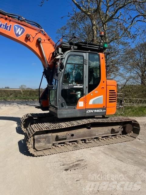 Doosan DX 140 LCR-5 大型油圧ショベル12t以上（パワーショベル・ユンボ）