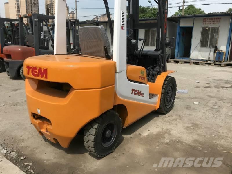 TCM FD 30 ディーゼル・軽油