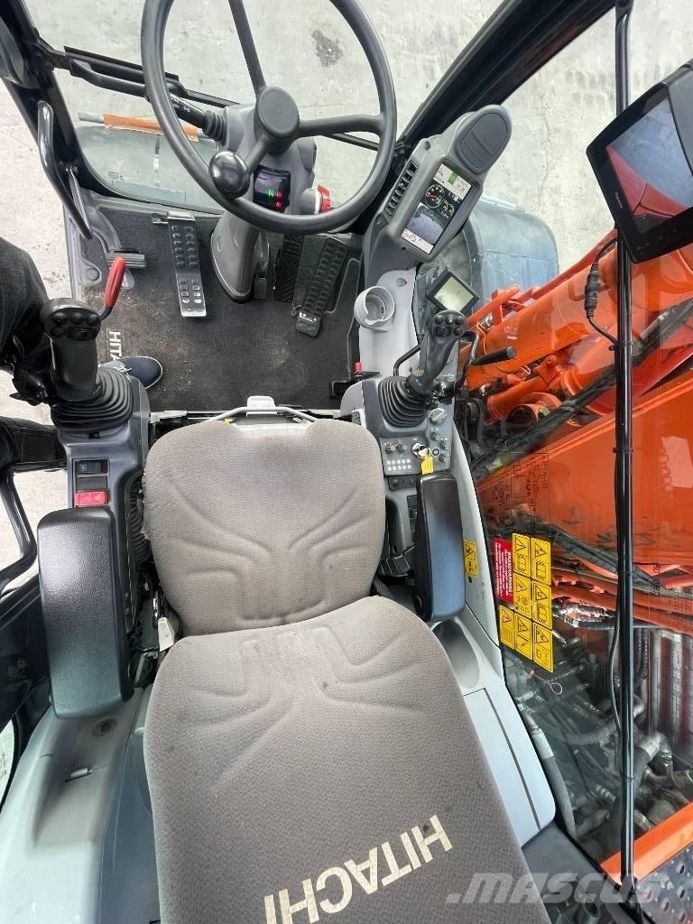 Hitachi 140W ホイール式油圧ショベル（パワーショベル・ユンボ・バックホー）