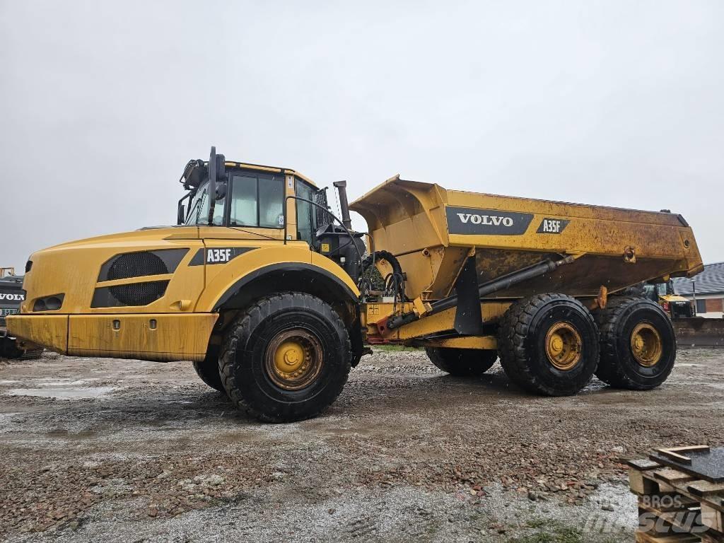 Volvo A 25 F アーティキュレート式ダンプトラック
