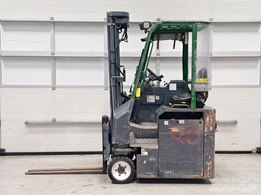 Combilift C3000CBE サイドローダー