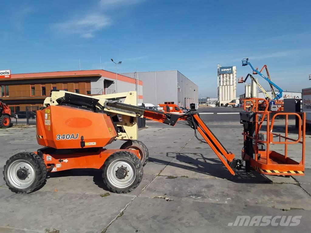 JLG 340AJ ブームリフト　屈伸型