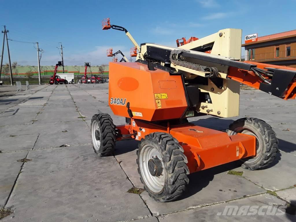 JLG 340AJ ブームリフト　屈伸型