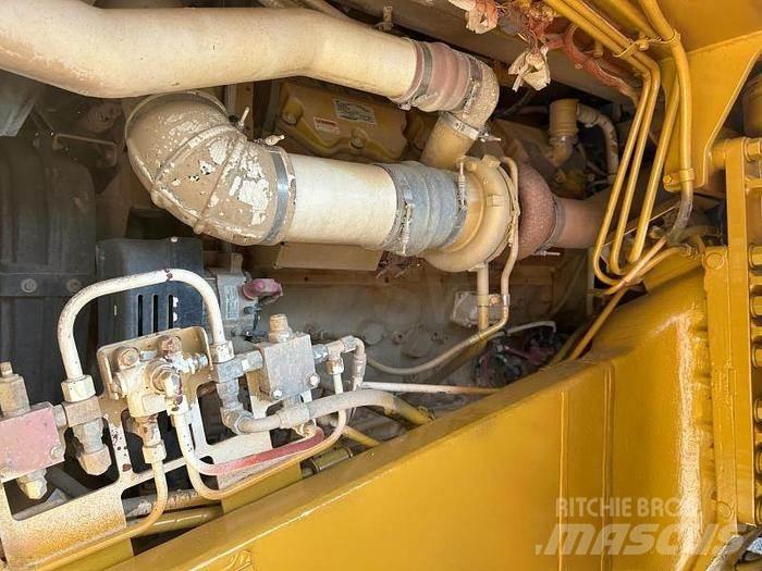 CAT Rebuilt 775F - サイト　ダンプ