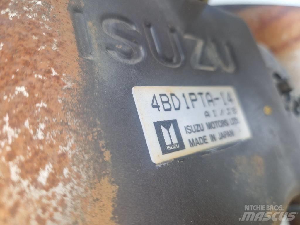 Isuzu 4 BD1 PTA-14 エンジン