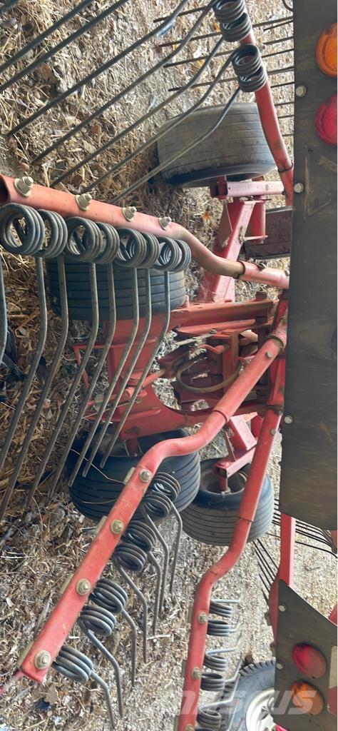 Kuhn GA 6632 ウィンドローア/レーキ