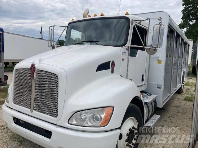 Kenworth T270 飲料運送車両