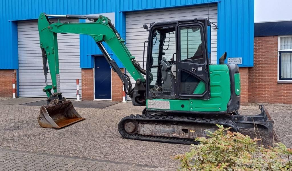 Hitachi ZX 65 ミニ油圧ショベル 7t以下（ミニユンボ・ミニディガー）