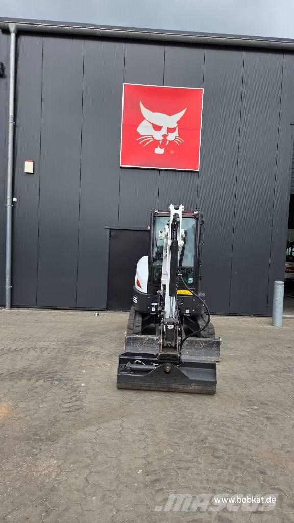 Bobcat E 26 ミニ油圧ショベル 7t以下（ミニユンボ・ミニディガー）