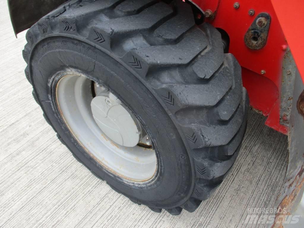JCB 525-60 (656) テレスコーピックハンドラー