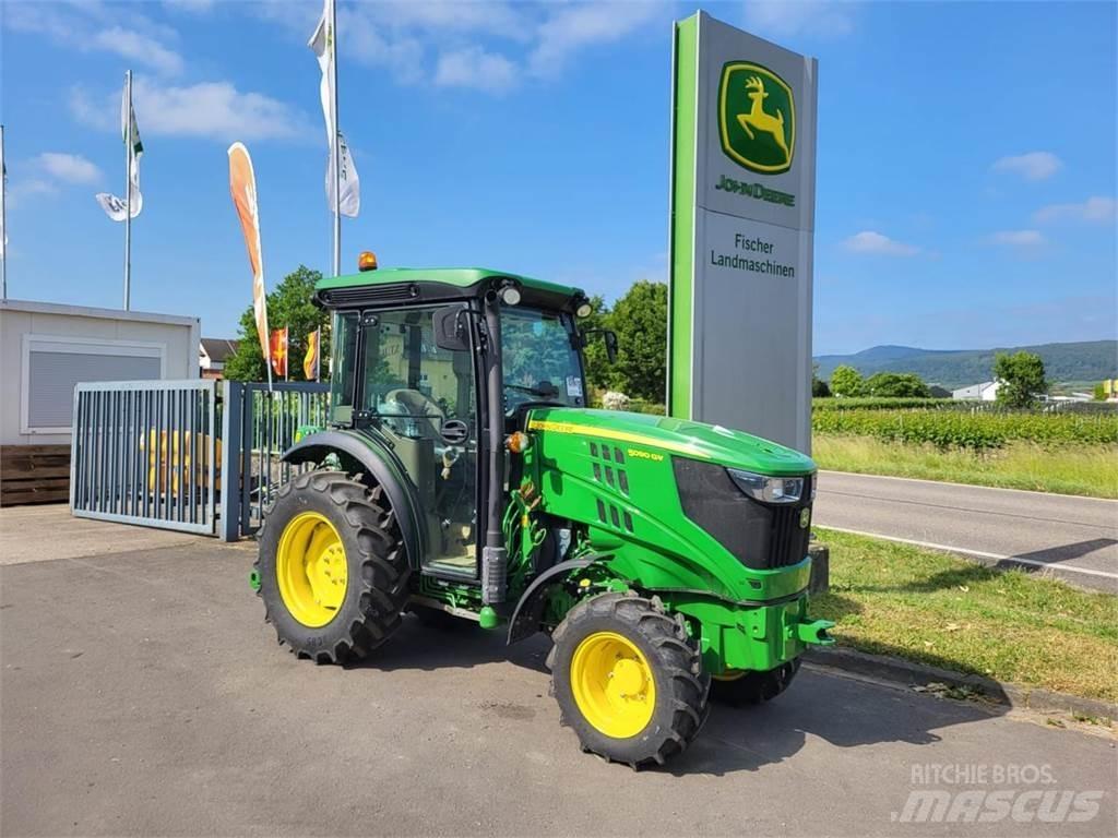 John Deere 5090GV トラクター