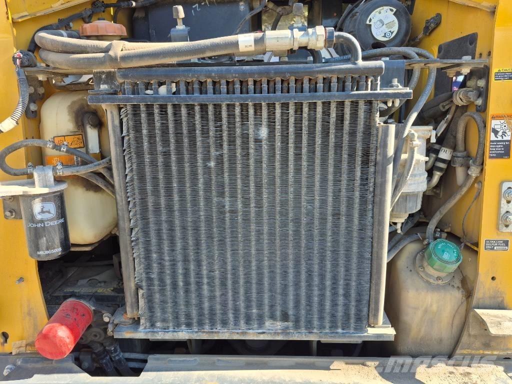 John Deere 312 スキッドステアローダー