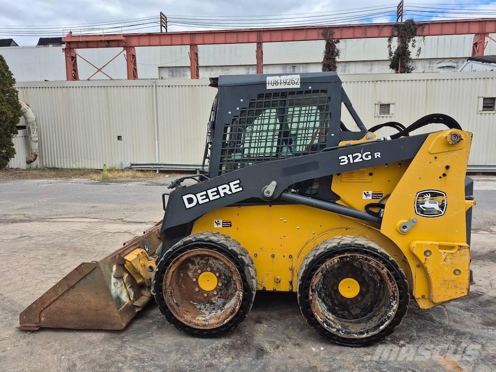 John Deere 312 スキッドステアローダー