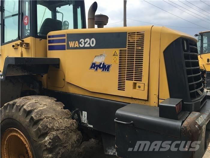 Komatsu WA 320-3 ホイールローダー・タイヤショベル