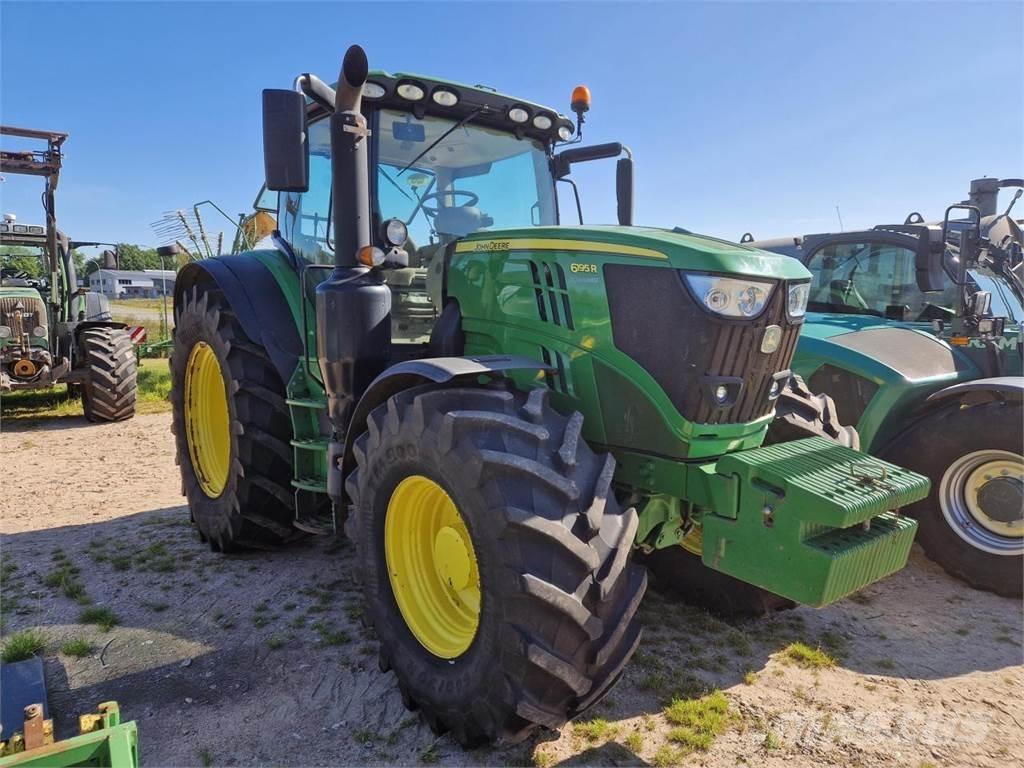 John Deere 6195R トラクター