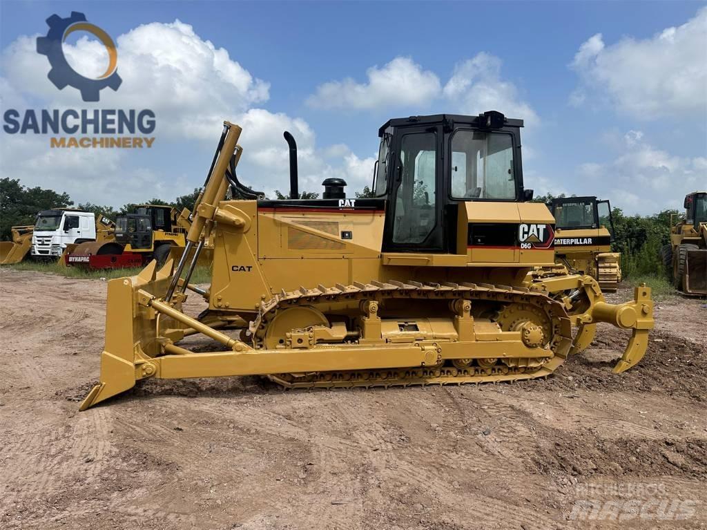 CAT D 6 G ブルドーザー
