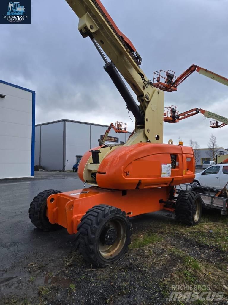 JLG 860 SJ ブームリフト　直伸型