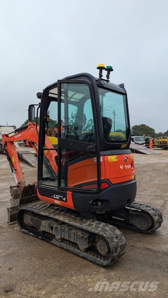 Kubota U 27-4 ミニ油圧ショベル 7t以下（ミニユンボ・ミニディガー）
