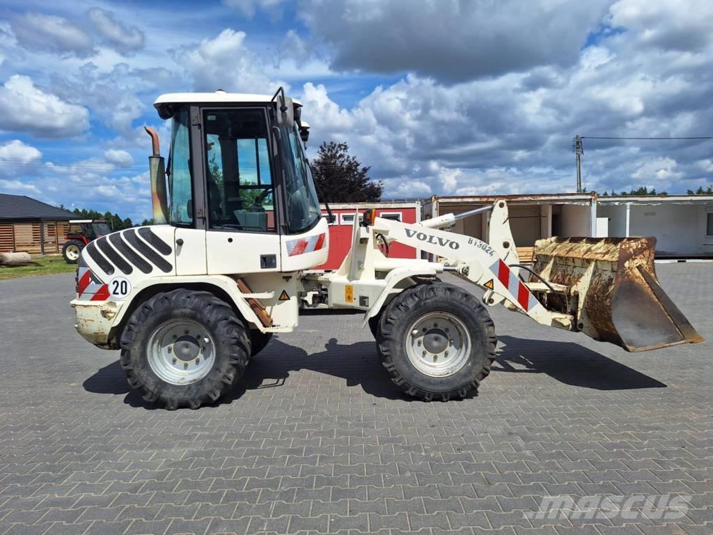 Volvo L 30 B ホイールローダー・タイヤショベル