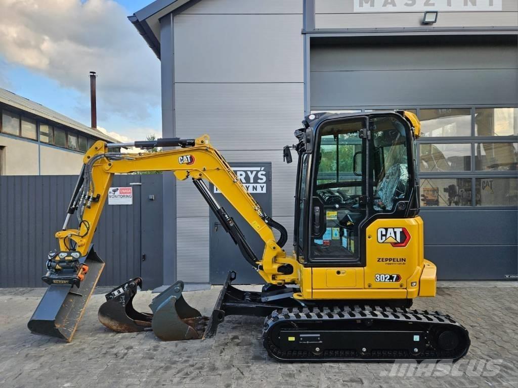 CAT 302.7 CR ミニ油圧ショベル 7t以下（ミニユンボ・ミニディガー）