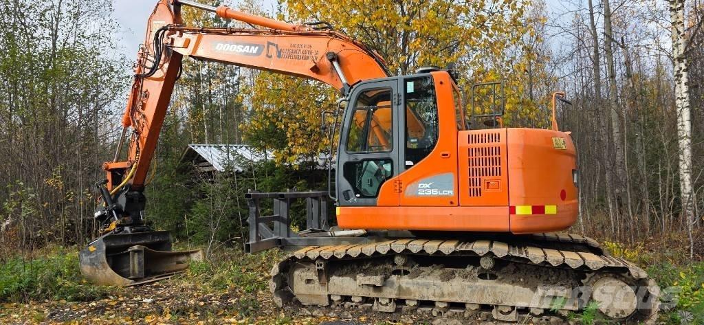 Doosan DX 235 LCR 大型油圧ショベル12t以上（パワーショベル・ユンボ）