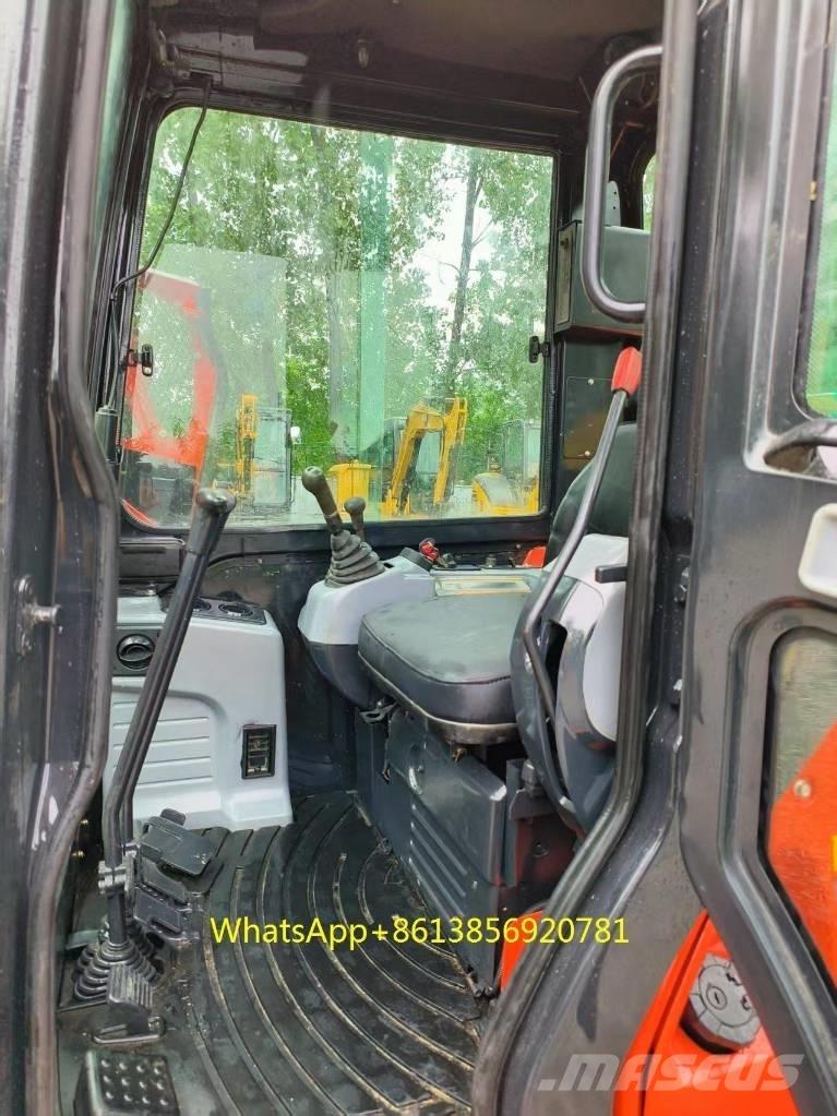 Kubota U 55 ミニ油圧ショベル 7t以下（ミニユンボ・ミニディガー）
