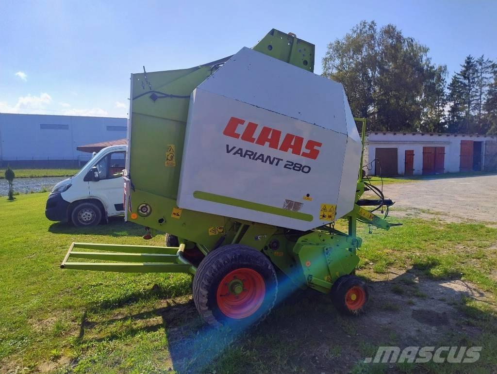 CLAAS Variant 280 ラウンドベーラー