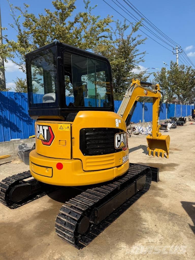 CAT 303.5E ミニ油圧ショベル 7t以下（ミニユンボ・ミニディガー）