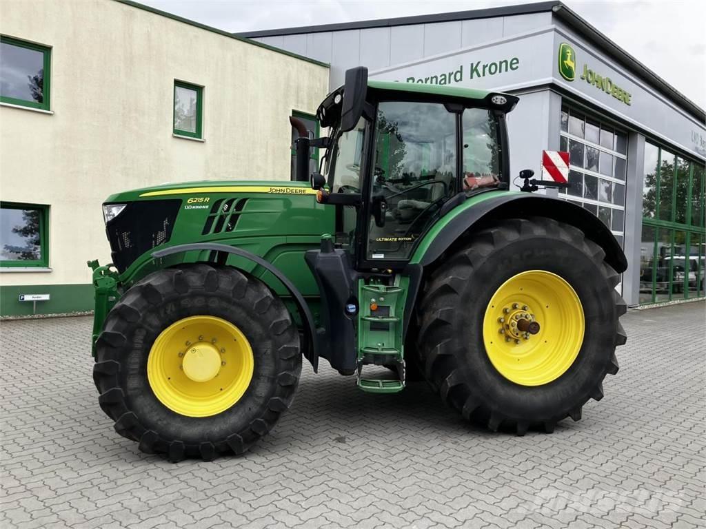 John Deere 6215R トラクター