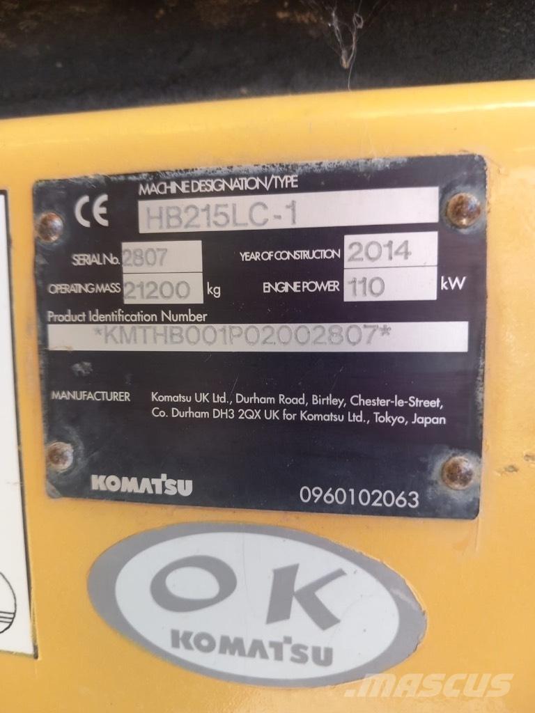 Komatsu HB 215 LC-1 エンジン