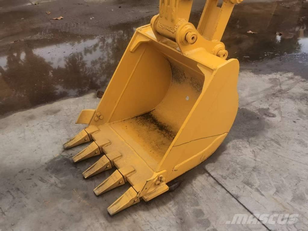 Komatsu PC 55 MR 大型油圧ショベル12t以上（パワーショベル・ユンボ）