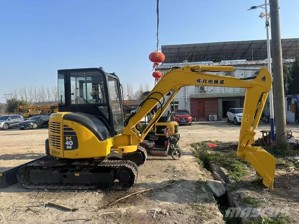 Komatsu PC 40 ミニ油圧ショベル 7t以下（ミニユンボ・ミニディガー）