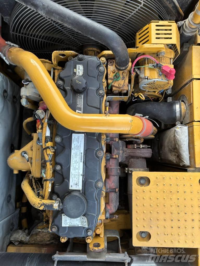 CAT 325 D L 大型油圧ショベル12t以上（パワーショベル・ユンボ）
