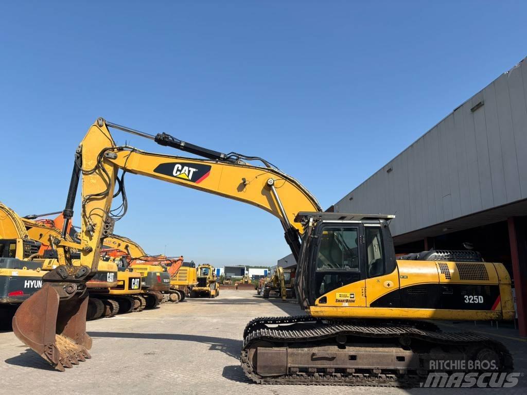 CAT 325 D L 大型油圧ショベル12t以上（パワーショベル・ユンボ）