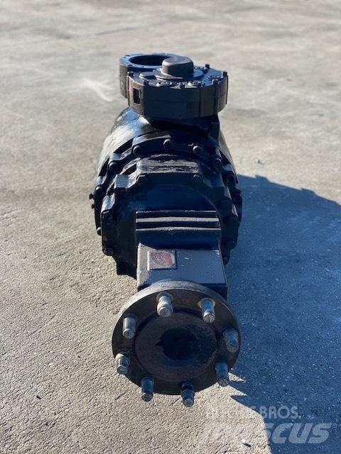 Hamm H13 i AXLES ZF 振動ローラ