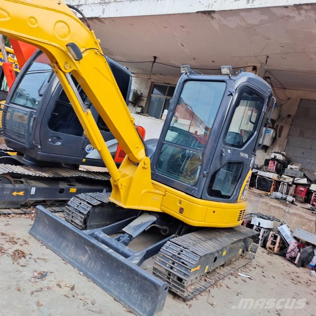 Komatsu PC 55 MR ミニ油圧ショベル 7t以下（ミニユンボ・ミニディガー）
