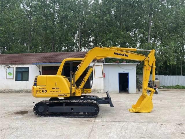 Komatsu PC 60-7 大型油圧ショベル12t以上（パワーショベル・ユンボ）